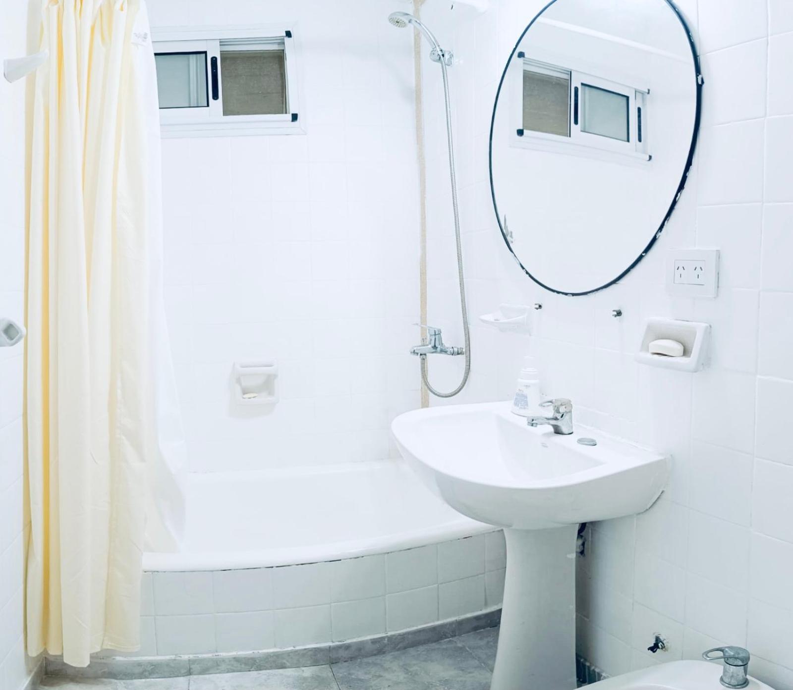 Apartamento Recoleta Agradable Y Confortable Departamento *