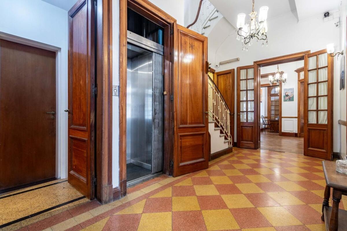Luxury Mansion In Recoleta - Jacuzzi - Sauna - 40 People Ciudad Autónoma de Buenos Aires