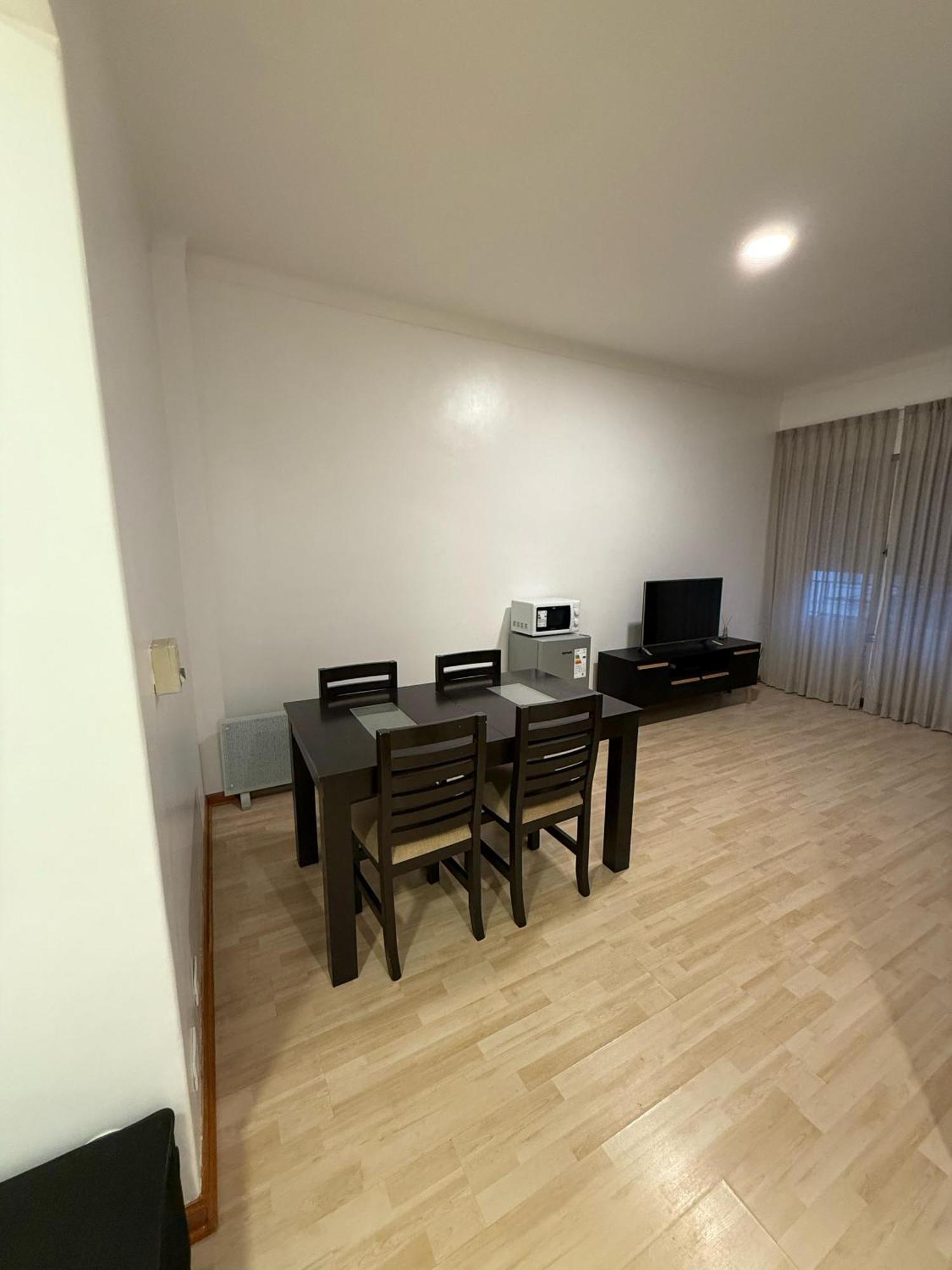 Departamento En Pleno Microcentro Apartamento *