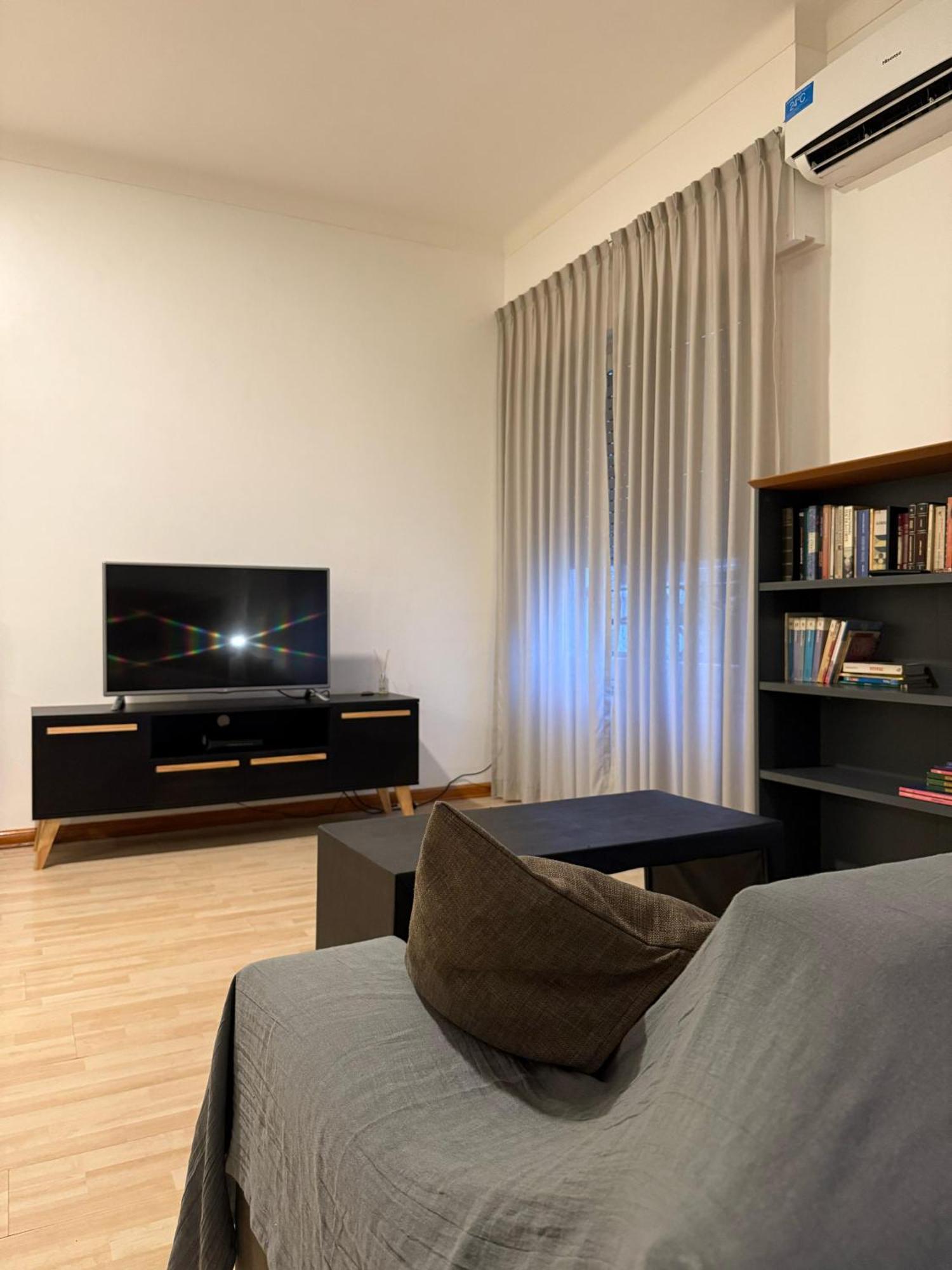 Departamento En Pleno Microcentro *