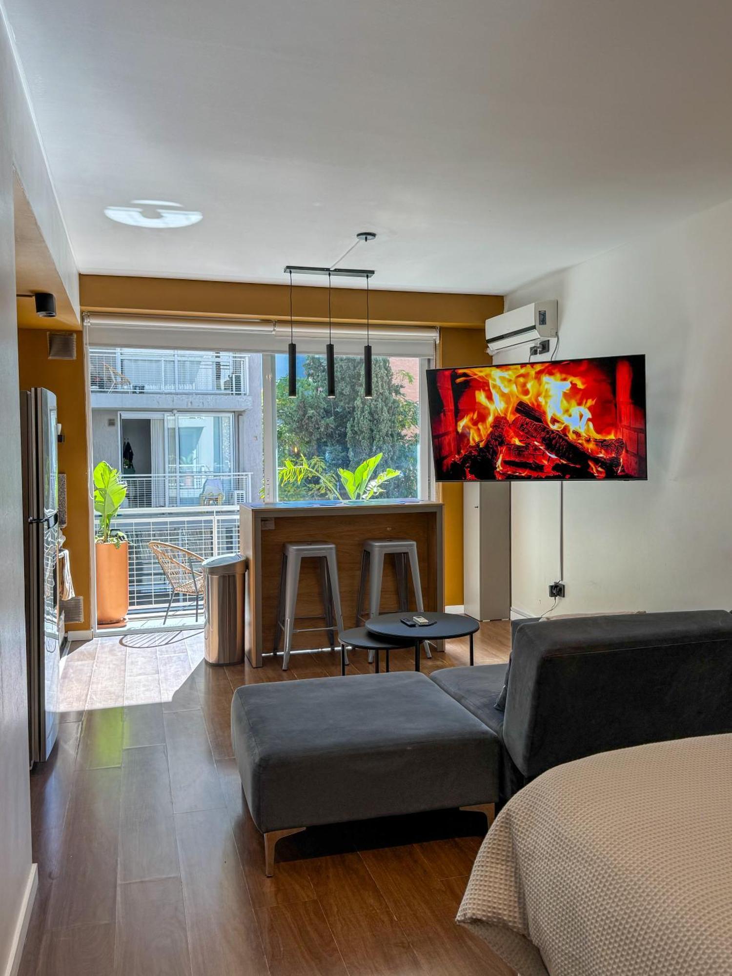 Foster Hollywood Apartamento