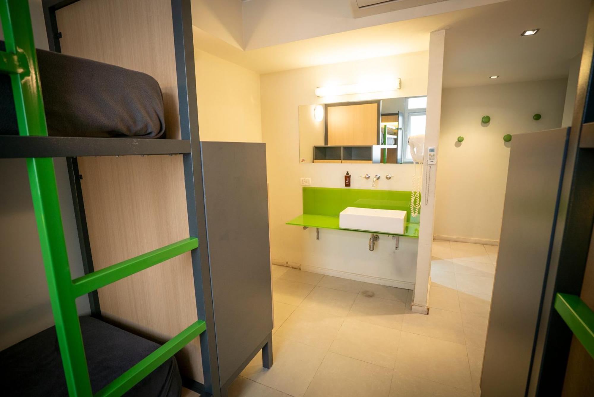 America Del Sur Hostel