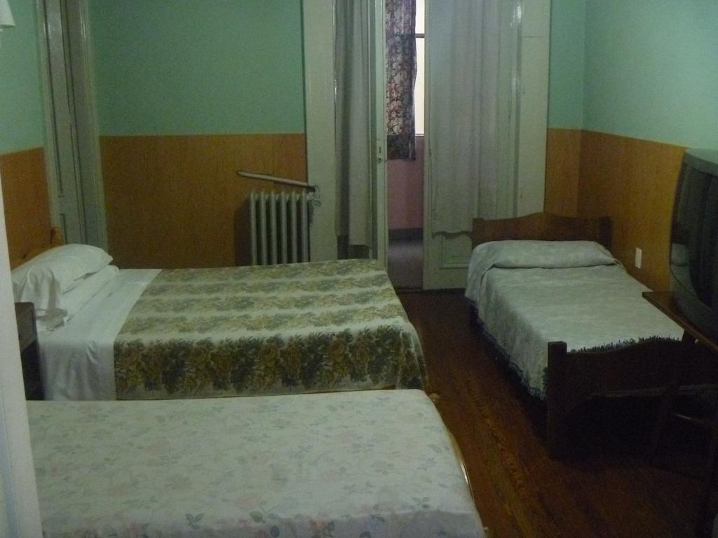 San Martin Hotel 2*