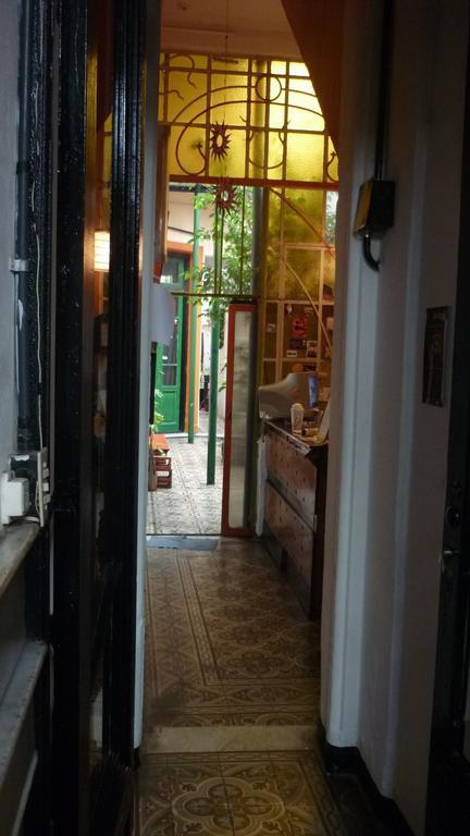 Mantengase * Ciudad Autónoma de Buenos Aires