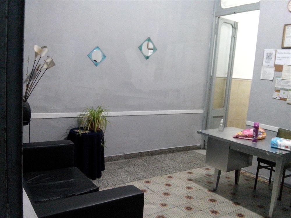 Hostal Victoria *