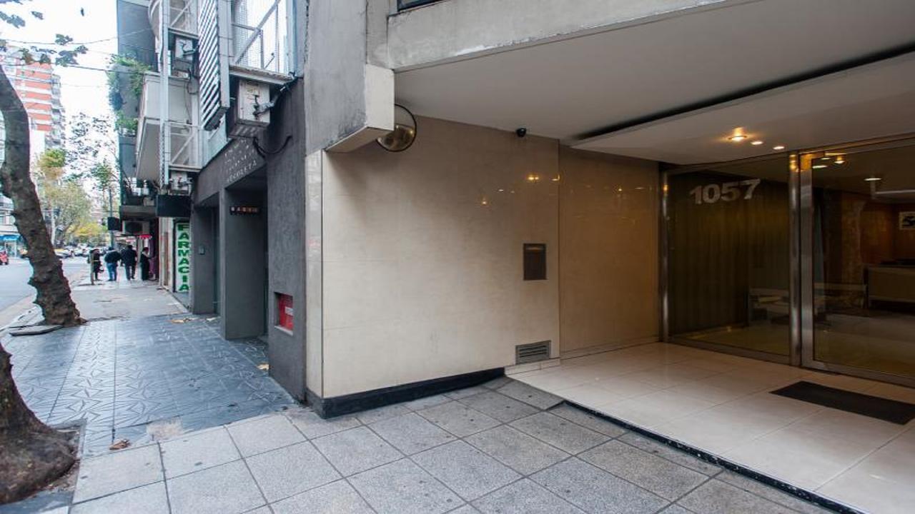 Apartment In Style At Recoleta Buenos Aires