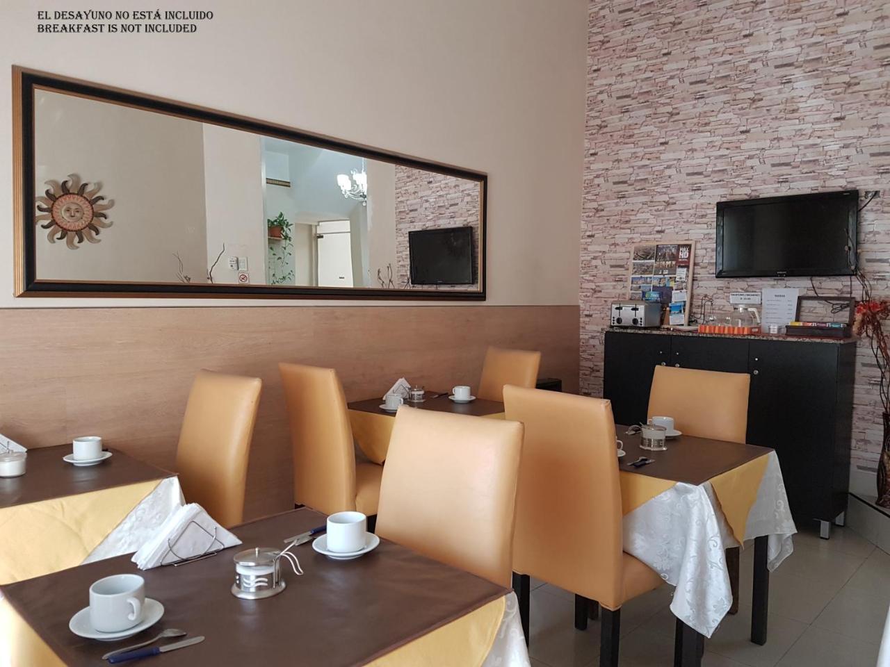 San Carlos Hotel *