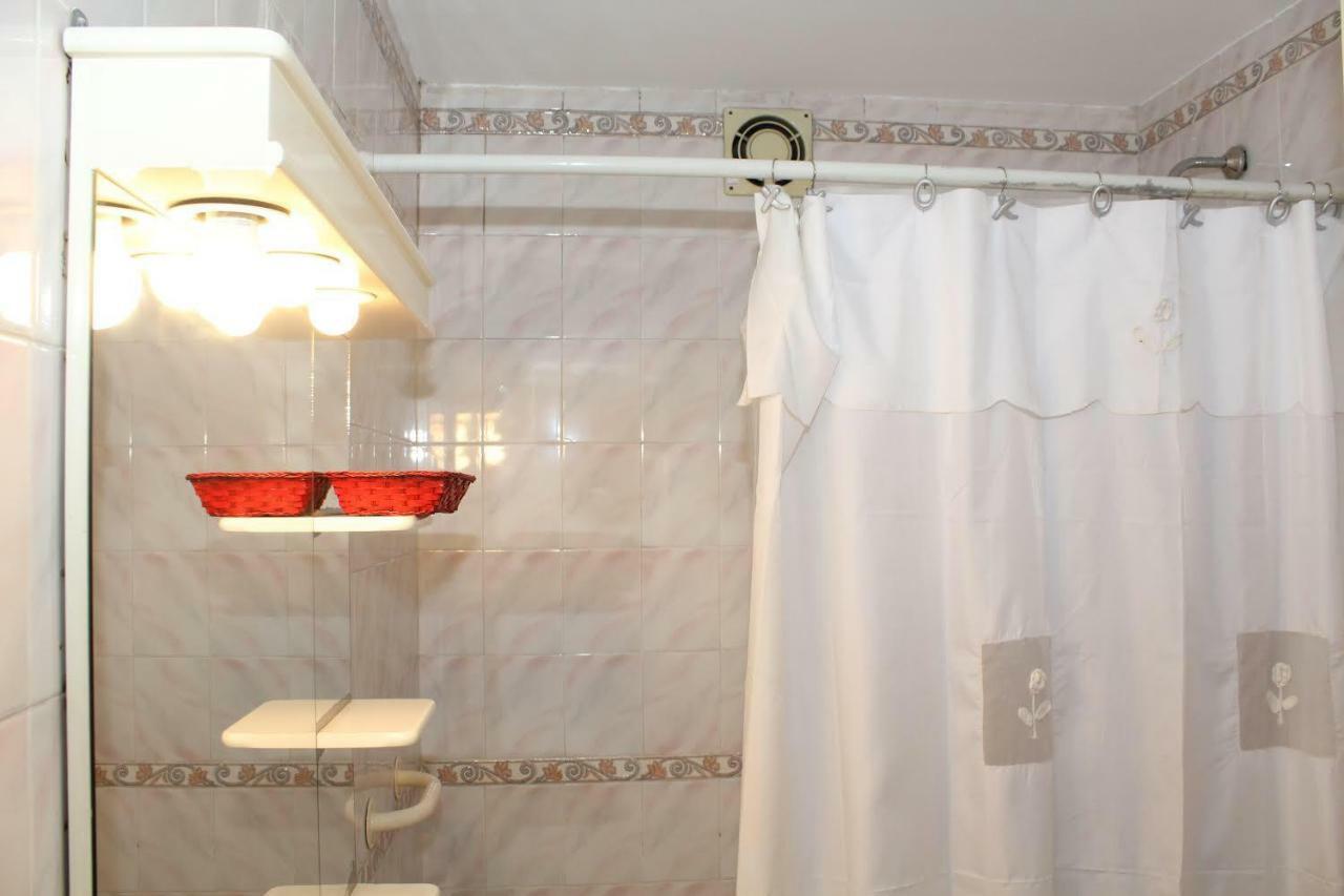 Apartamento Luminous Studio Apartment. Ideal Location. By Owner.
