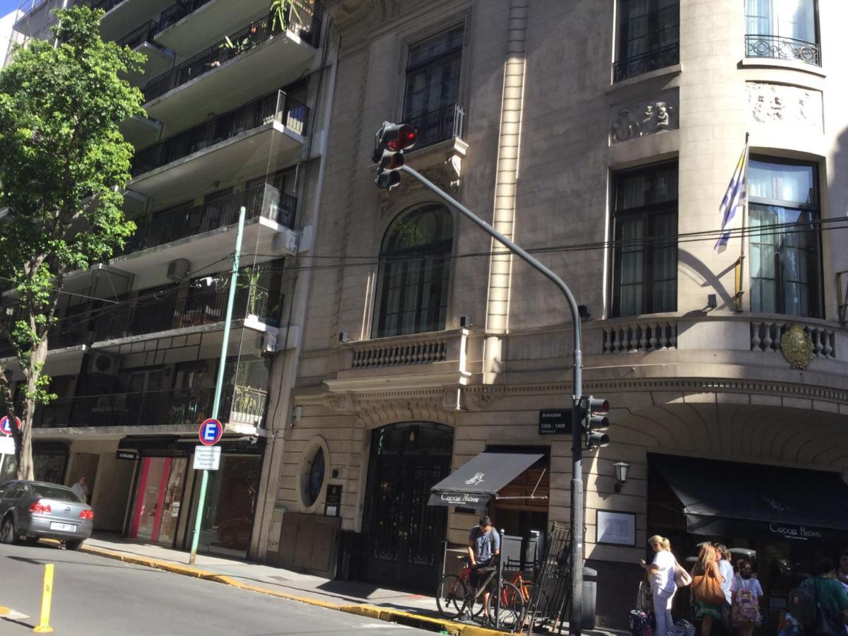 In Recoleta Next To An Embassy Apartamento *