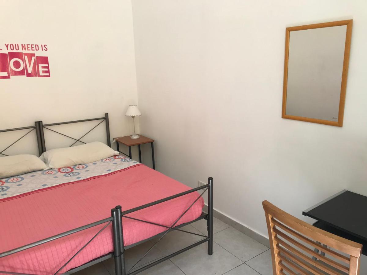 Reina Madre Hostal Ciudad Autónoma de Buenos Aires
